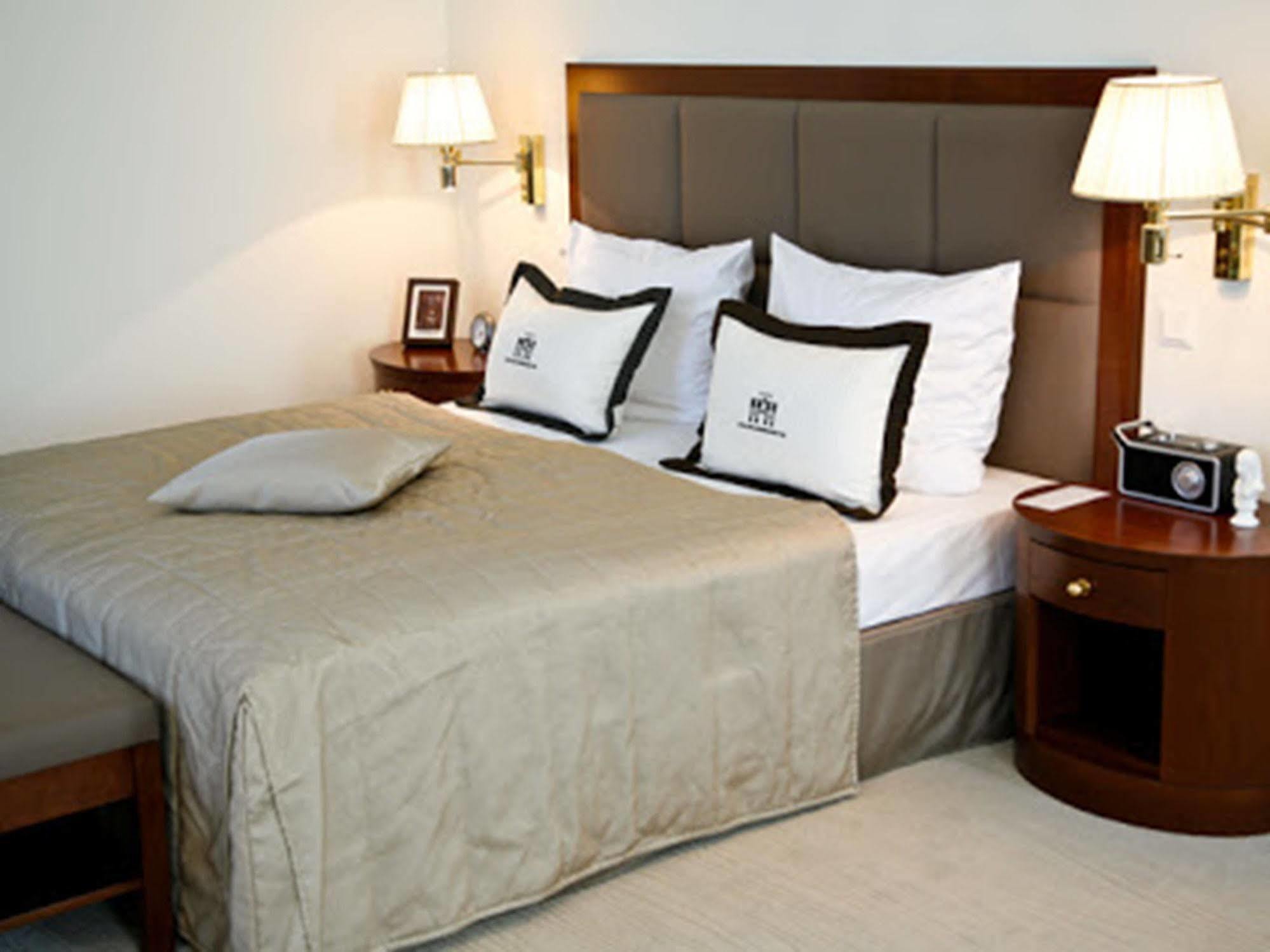 Brandenburger Tor Hotel